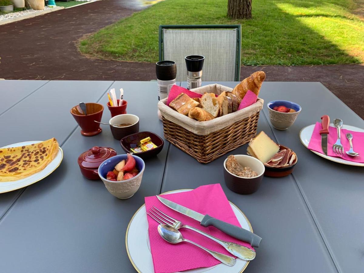 Jardin D'Arcy - Chambres D'Hotes Avec Piscine Et Spa Bois 외부 사진