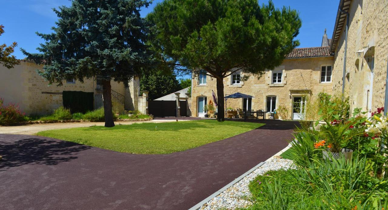 Jardin D'Arcy - Chambres D'Hotes Avec Piscine Et Spa Bois 외부 사진