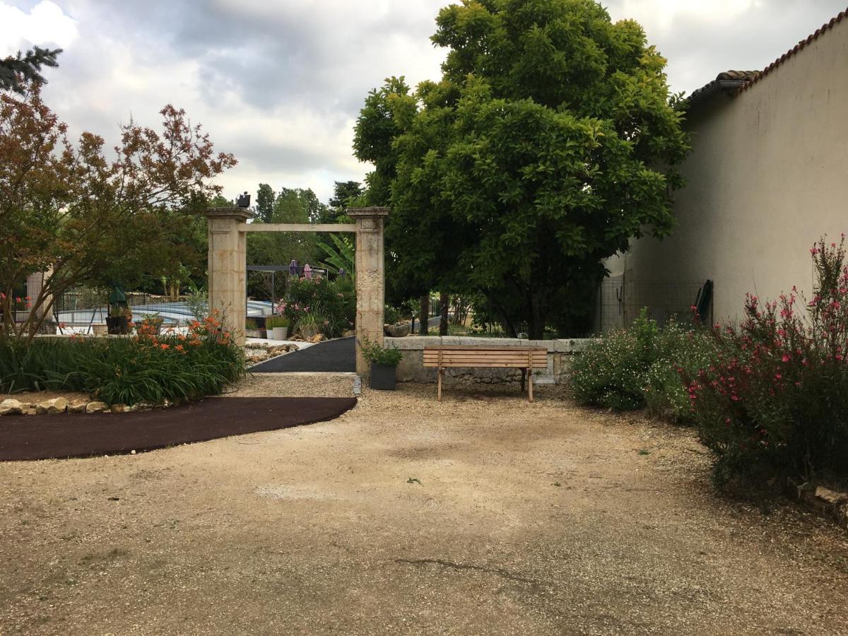 Jardin D'Arcy - Chambres D'Hotes Avec Piscine Et Spa Bois 외부 사진